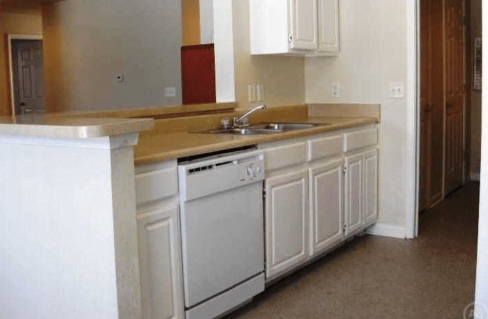 Baldwin Villas Pontiac MI Breakfast Bar