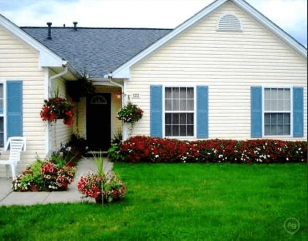 Baldwin Villas Pontiac MI Cottage Look