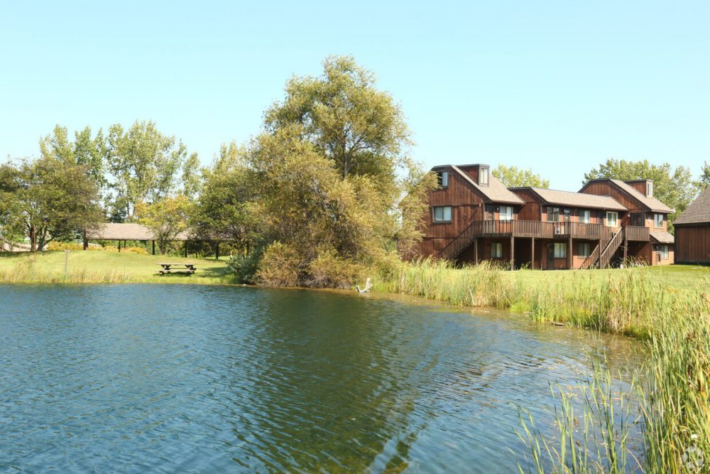 Bay Valley Harbor Bay City MI Pond View