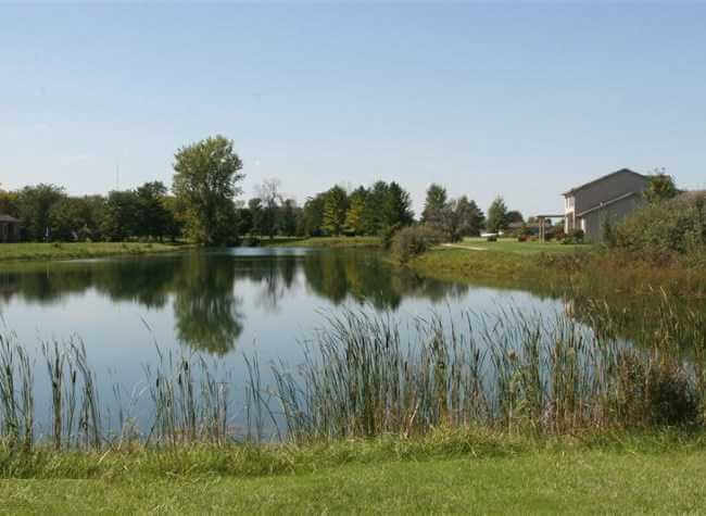 Bay Valley Harbor Bay City MI Pond