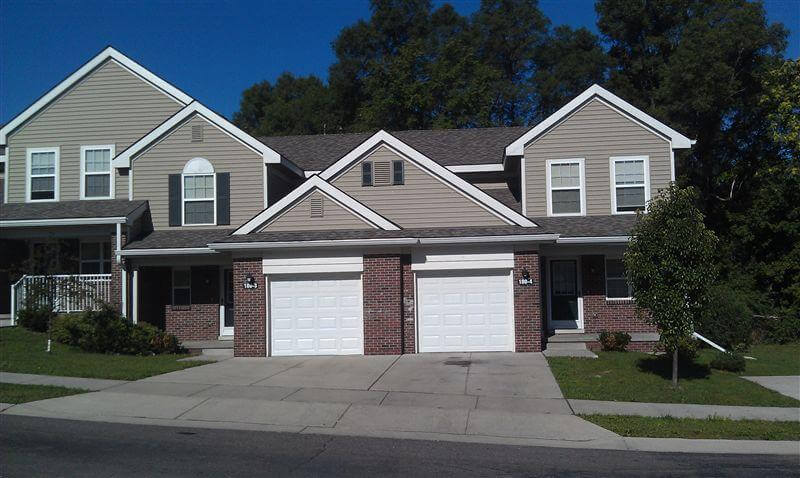 Beacon Square Pontiac MI Exterior Townhomes