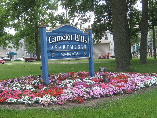Camelot Hills Lansing MI Sign