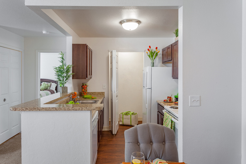 Silver Creek Apartments Flat Rock MI Kitchen Laurdry Hall 9970