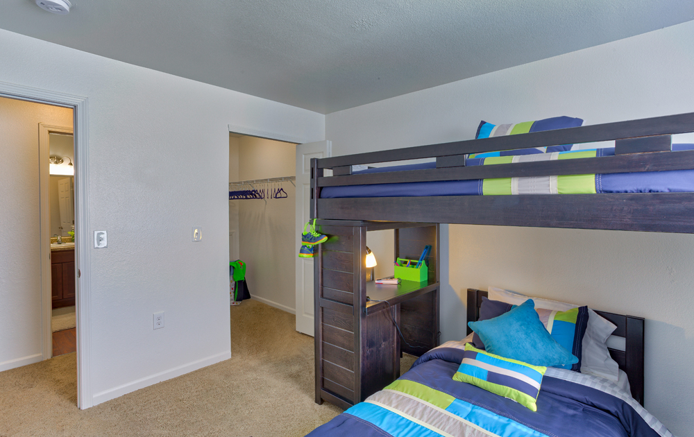 Silver Creek Apartments Flat Rock MI Second Bedroom 9923