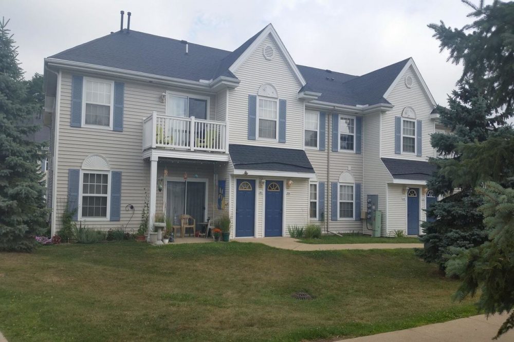 greenwood-village-hillsdale-mi-community